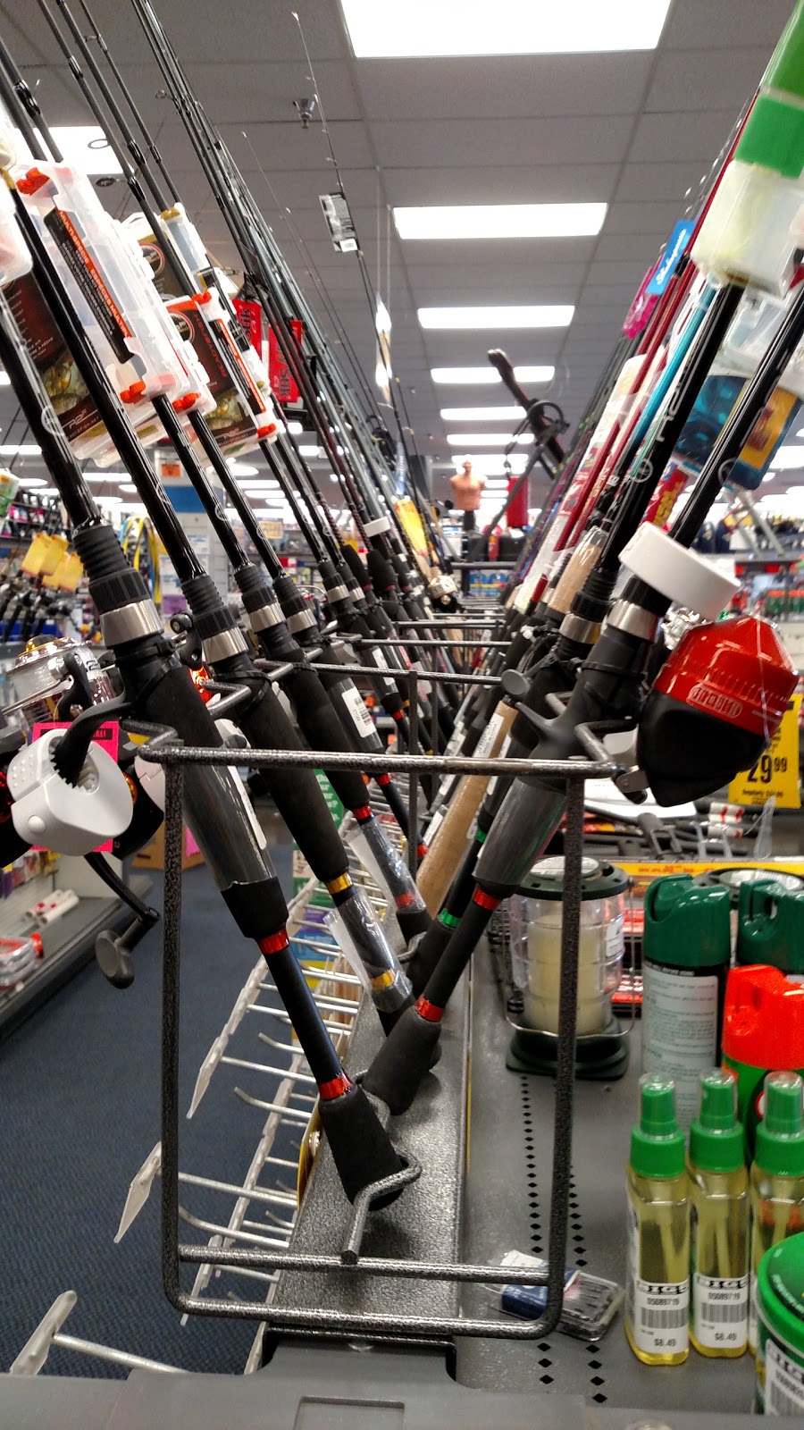 Big 5 Sporting Goods | 1809 N Hacienda Blvd, La Puente, CA 91744, USA | Phone: (626) 917-6471