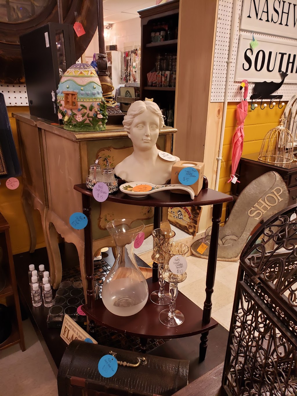 TJS Antiques & Collectibles | 1445B S Lowry St, Smyrna, TN 37167, USA | Phone: (615) 828-2951