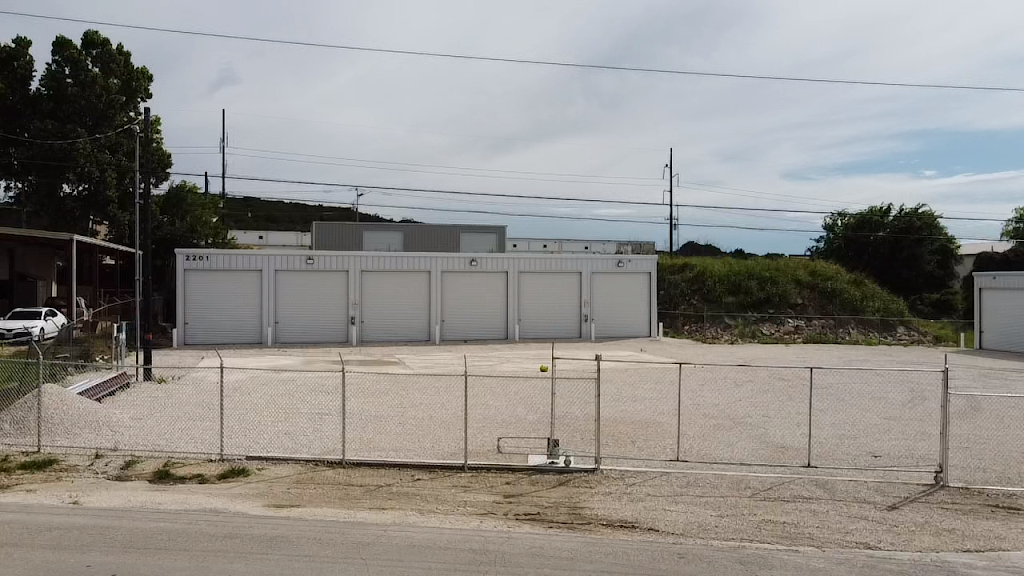 S&S Boat Haus | 2201 Old Sattler Rd, Canyon Lake, TX 78133, USA | Phone: (210) 896-1273