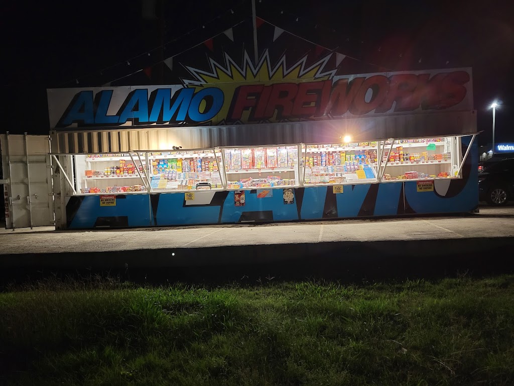 Alamo Fireworks Stand | 8275 S Seguin St, San Antonio, TX 78244, USA | Phone: (210) 667-1106