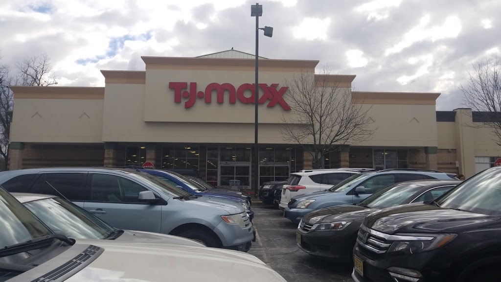 T.J. Maxx | 530 W Mt Pleasant Ave, Livingston, NJ 07039, USA | Phone: (973) 533-1785