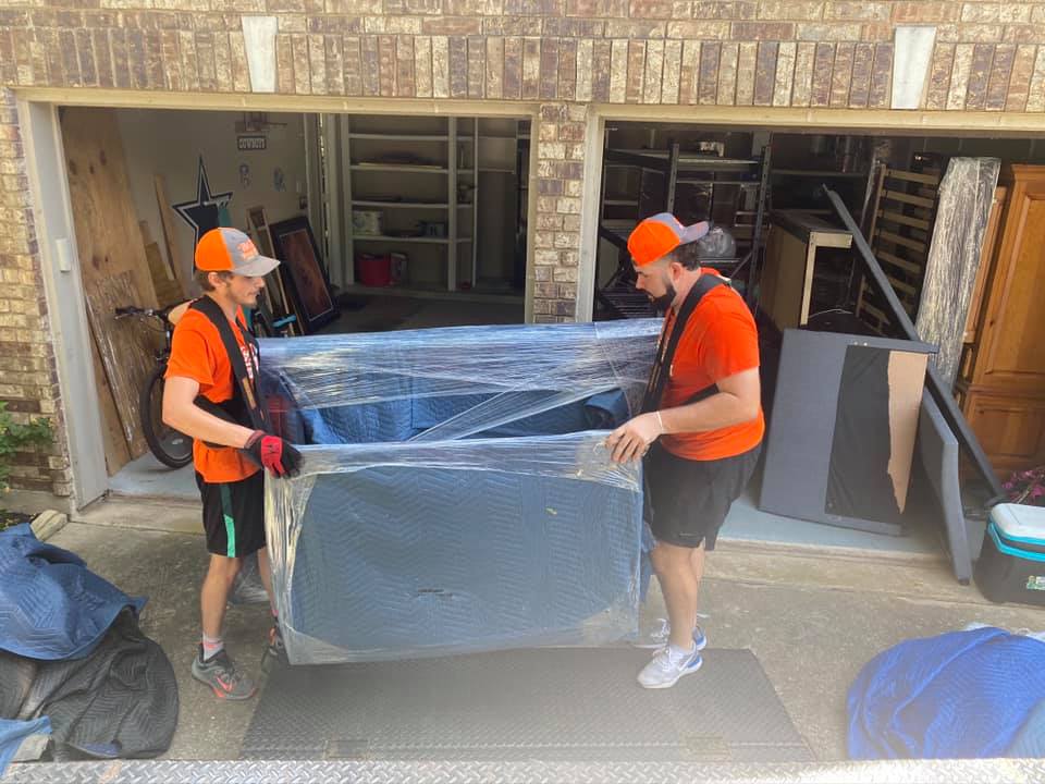 Go Pro Moving Company | DICKEYS BBQ Restaurant, NOT AT THIS ADDRESS --> 2530 W University Dr #1110, Denton, TX 76201 <-- This address is a, W University Dr, Denton, TX 76207, USA | Phone: (972) 816-4444