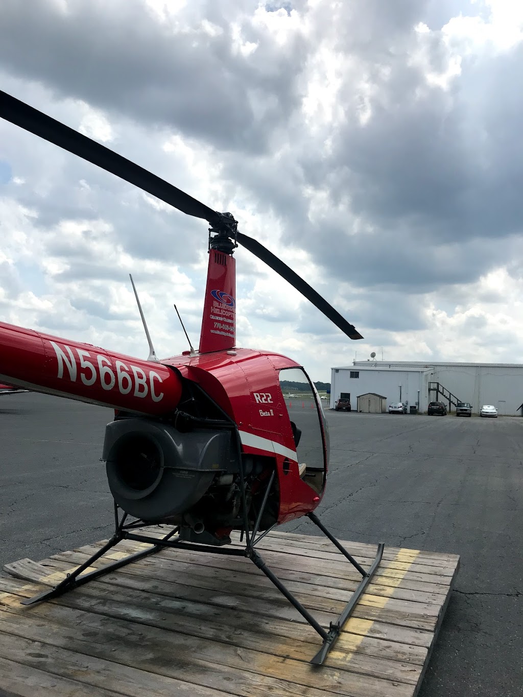 Blue Ridge Helicopter Inc | 850 Airport Rd, Lawrenceville, GA 30045 | Phone: (770) 963-0590