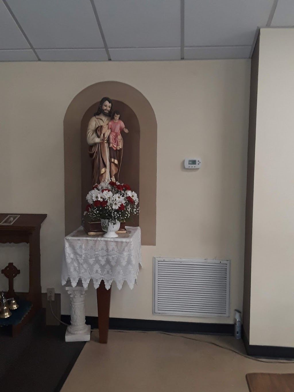 Blessed Sacrament Manor | 6801 S 12th Ave, Tampa, FL 33619 | Phone: (813) 620-0221