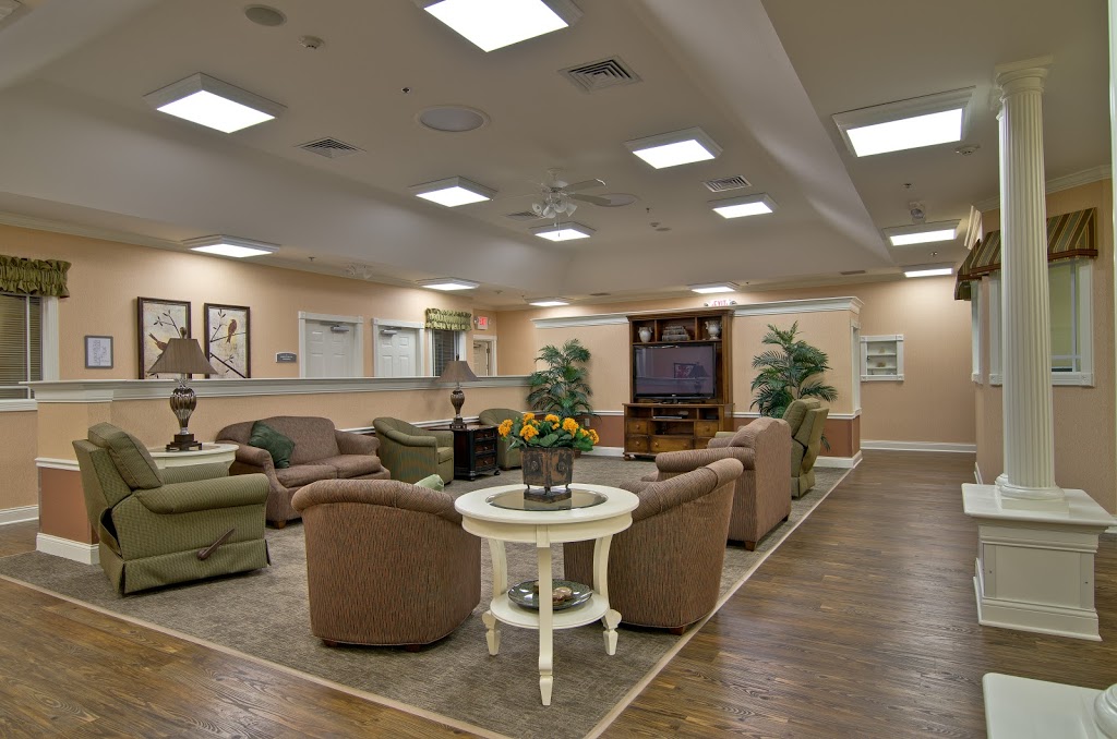 Parkway Gardens Senior Living | 379 Fountains Pkwy, Fairview Heights, IL 62208, USA | Phone: (618) 589-8773