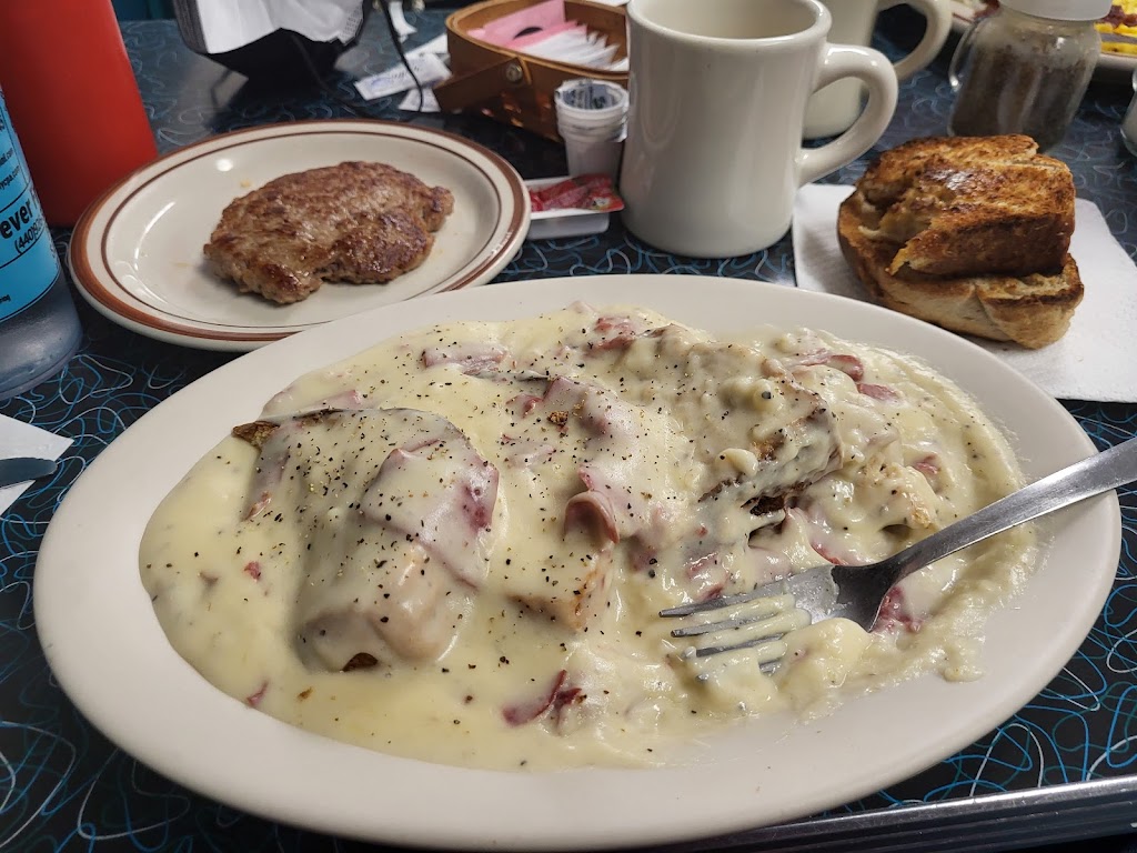 Nancys Main Street Diner | 426 Main St, Grafton, OH 44044, USA | Phone: (440) 926-2462