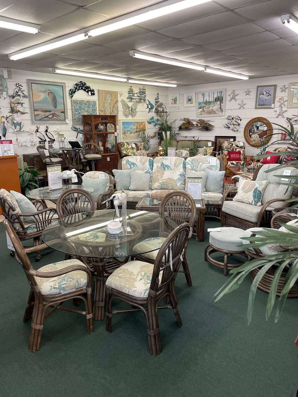 Leaders Furniture of Spring Hill | 4216 Commercial Way, Spring Hill, FL 34606, USA | Phone: (352) 683-1121