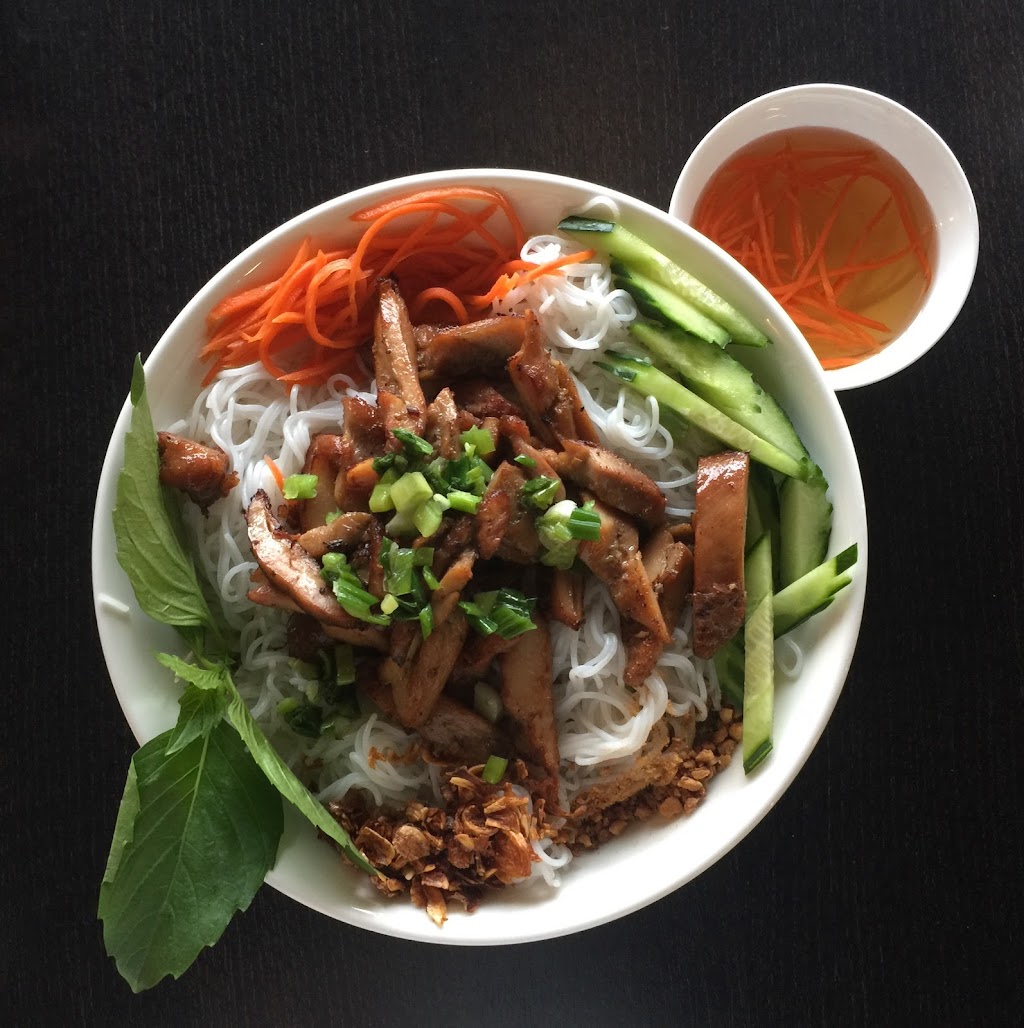 Pho Golden | 417 SW Sedgwick Rd, Port Orchard, WA 98367, USA | Phone: (360) 443-6124