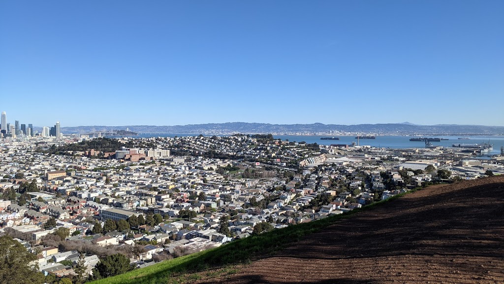 Bernal Heights Park | 3400-3416 Folsom St, San Francisco, CA 94110, USA | Phone: (415) 831-5500