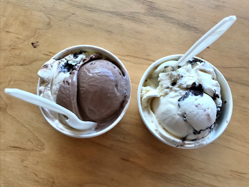 Two Roosters Ice Cream | 7713 Lead Mine Rd #49, Raleigh, NC 27615, USA | Phone: (919) 229-0491