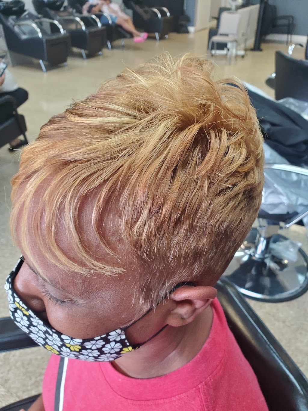 All Phases Hair Salon | 3505 S Hurstbourne Pkwy, Louisville, KY 40299, USA | Phone: (502) 499-9290