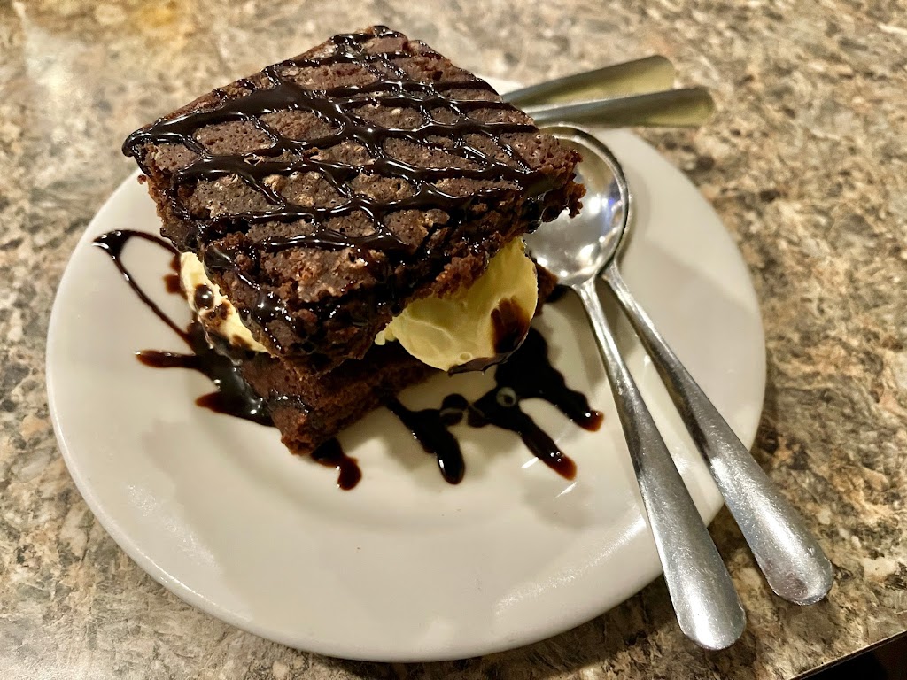 Island Italian | 15370 S Padre Island Dr, Corpus Christi, TX 78418, USA | Phone: (361) 949-7737