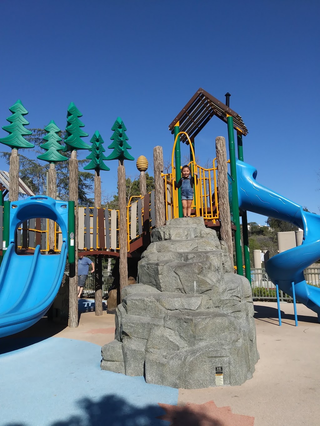 Crown Valley Park / Laguna Niguel Parks & Recreation | 29751 Crown Valley Pkwy, Laguna Niguel, CA 92677, USA | Phone: (949) 425-5100