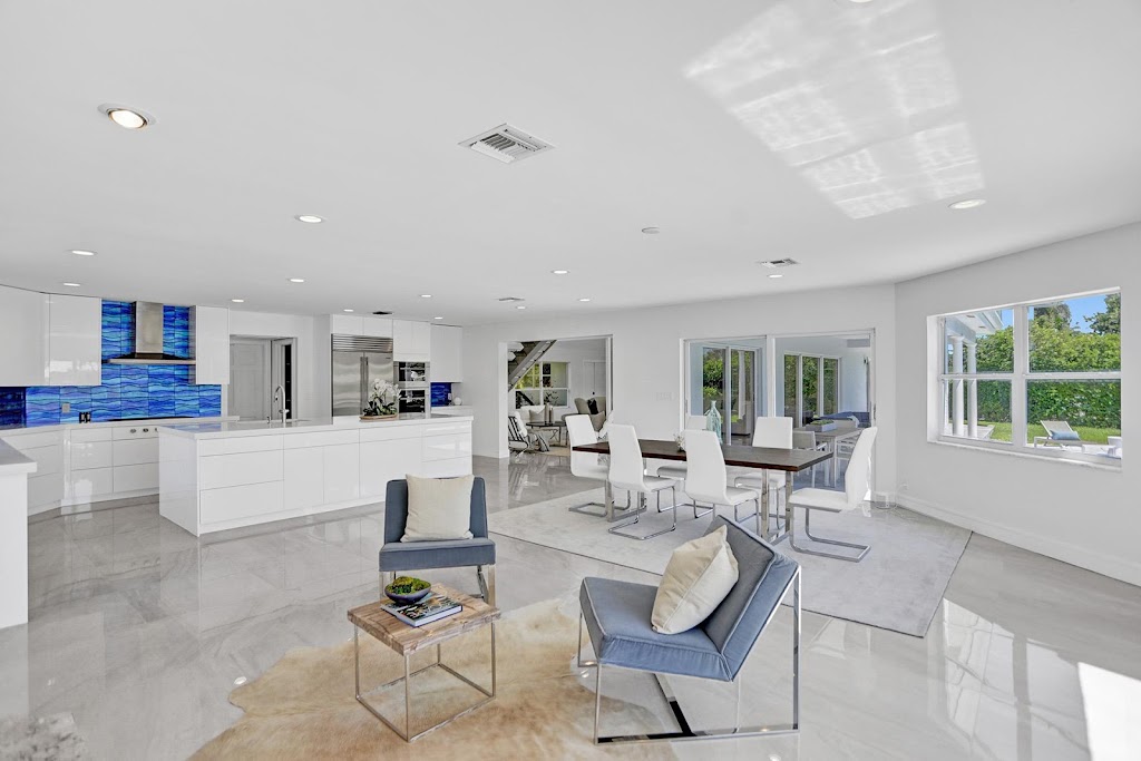 The Premier Luxury Team Realty in Lighthouse Point | 2734 NE 27th Ct #22, Lighthouse Point, FL 33064, USA | Phone: (954) 648-2065
