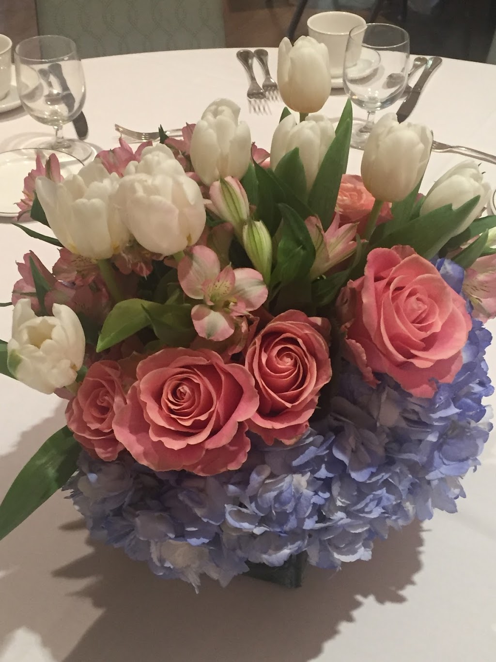 Kemah Flowers & Company | 601 Kipp Ave, Kemah, TX 77565, USA | Phone: (281) 532-6933