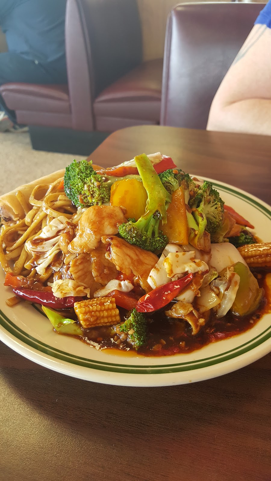 Eggroll Inn | 11931 Lake June Rd, Balch Springs, TX 75180, USA | Phone: (972) 285-0825