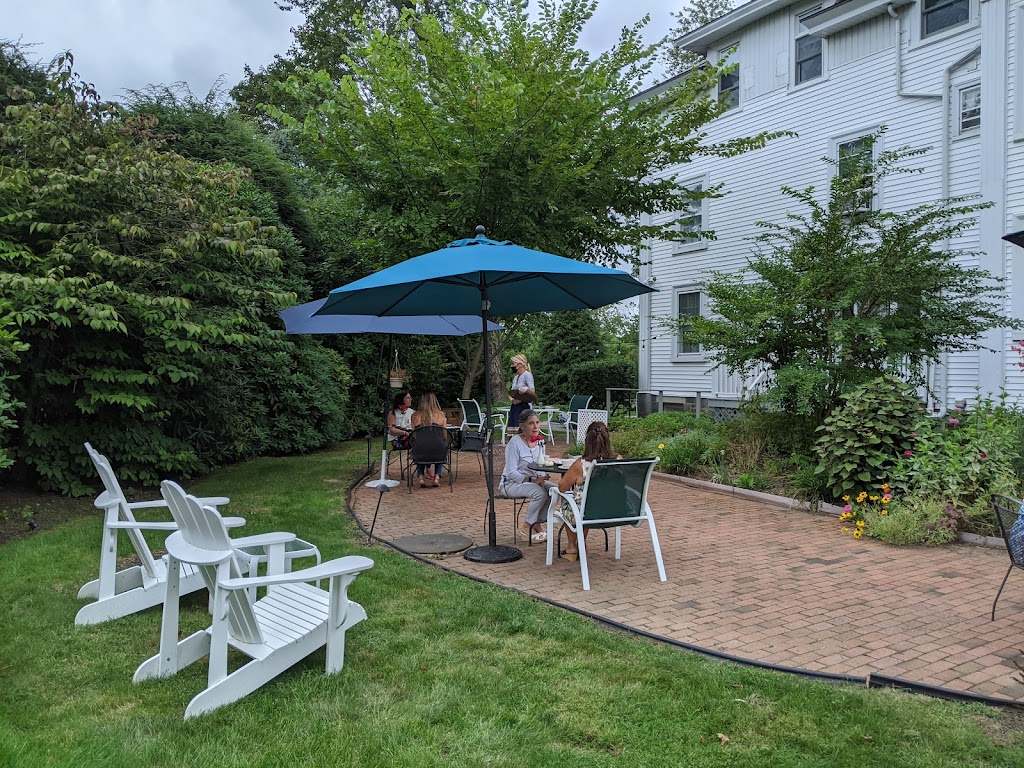 Cadys Tea Room | 76 Maple Ave, Greenwich, CT 06830, USA | Phone: (203) 208-8494