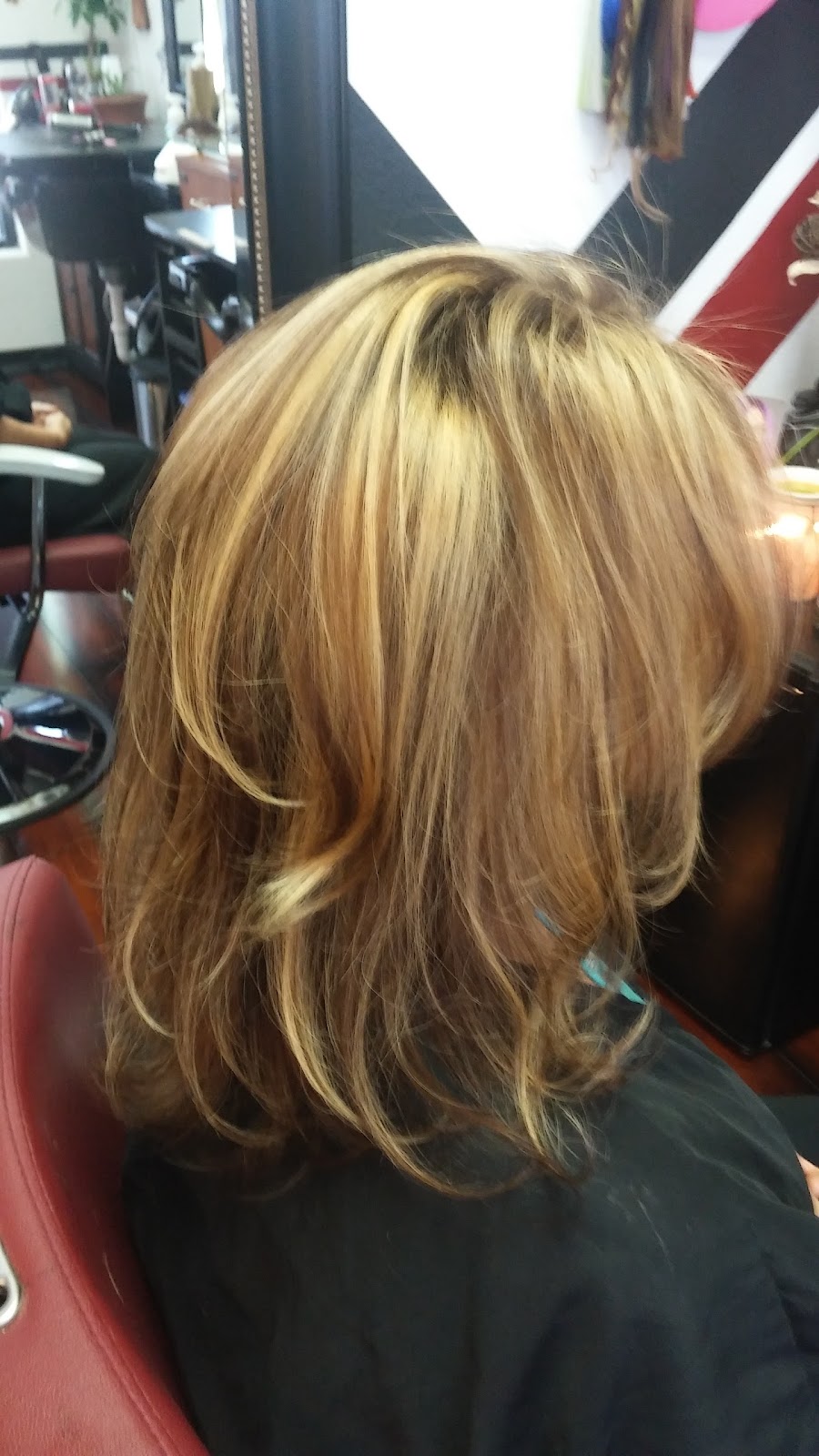 Ambers Salon @ Terrace at The Creek | 700 Whitley Rd Suite #103, Keller, TX 76248, USA | Phone: (817) 441-3337
