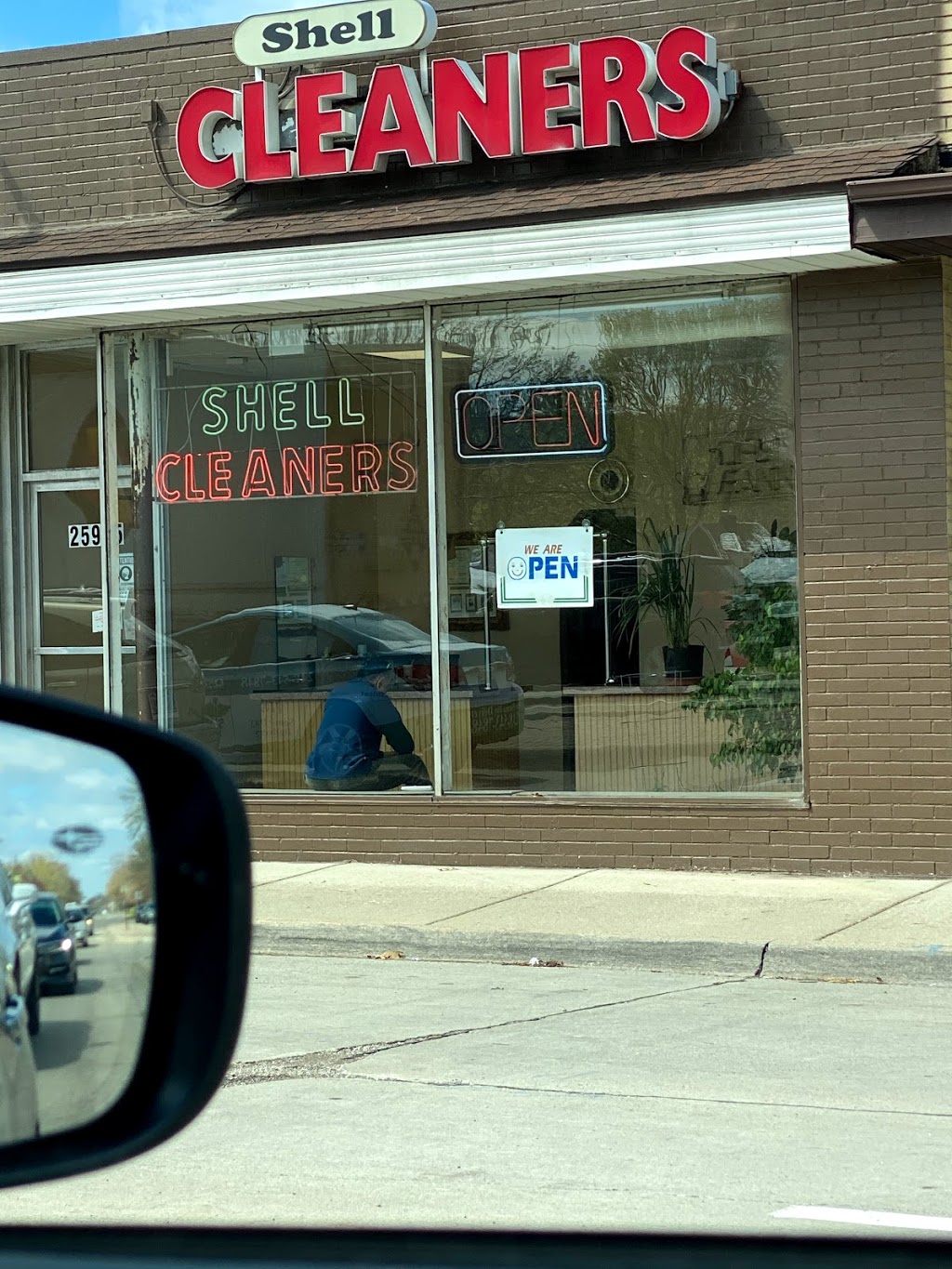 Shell Cleaners | 25905 Coolidge Hwy, Oak Park, MI 48237, USA | Phone: (248) 543-6217