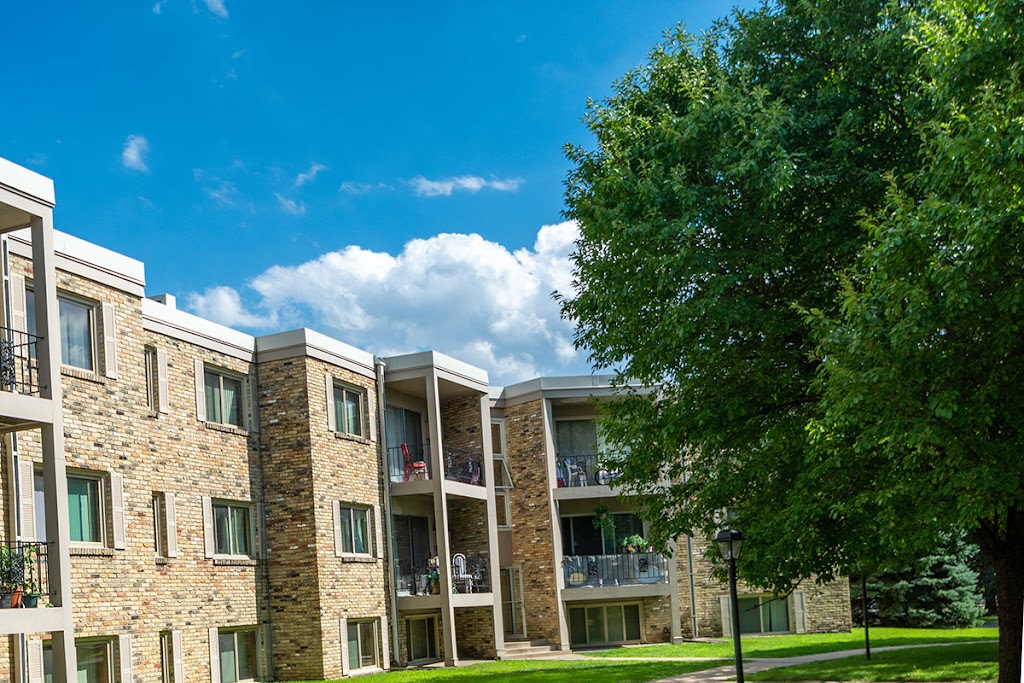 Richland Court Apartments | 1306 E 78th St, Richfield, MN 55423, USA | Phone: (612) 429-1200