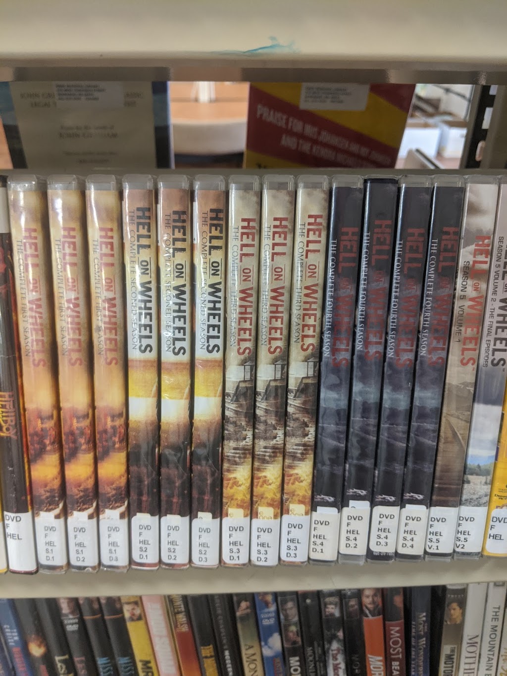 Walls Public Library | 7181 Delta Blfs Pkwy, Walls, MS 38680, USA | Phone: (662) 781-3664