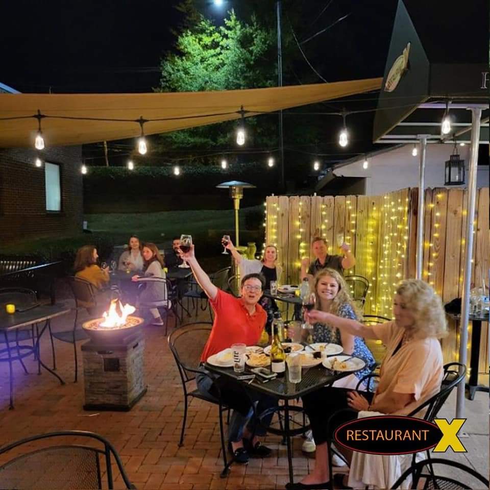 Restaurant X | 408 S Main St, Davidson, NC 28036, USA | Phone: (704) 892-9369