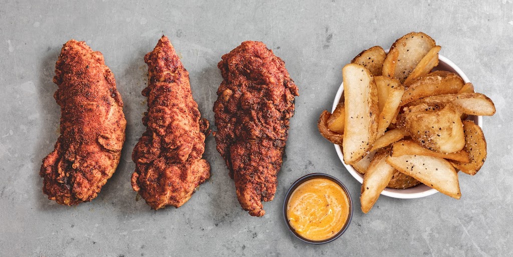 SmackBird Hot Chicken | 4972 Overton Ridge Blvd, Fort Worth, TX 76132, USA | Phone: (469) 476-2134