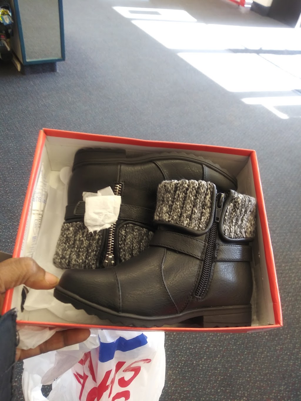Shoe Show | 1603 Highway 51 S Covington Corner, Ste, F, Covington, TN 38019, USA | Phone: (901) 475-6382