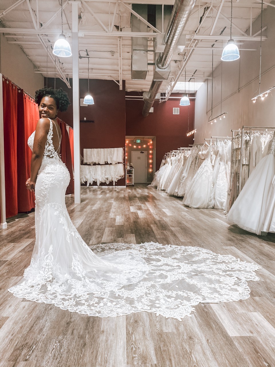 GARNET + grace Bridal Boutique | 1643 Industrial Pkwy W, Hayward, CA 94544, USA | Phone: (510) 363-9857