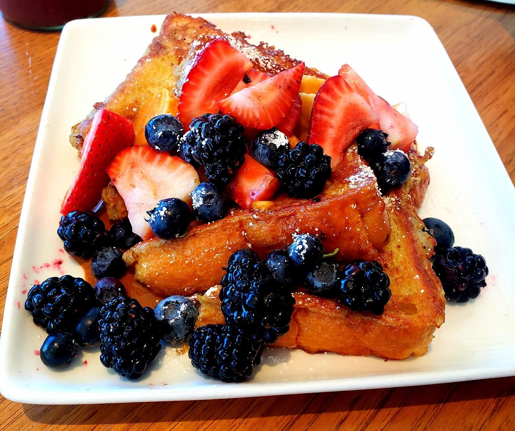 Elizabeth Martinez Fitness Coach | 101 N Roaring Springs Rd, Westworth Village, TX 76114, USA | Phone: (817) 724-2706