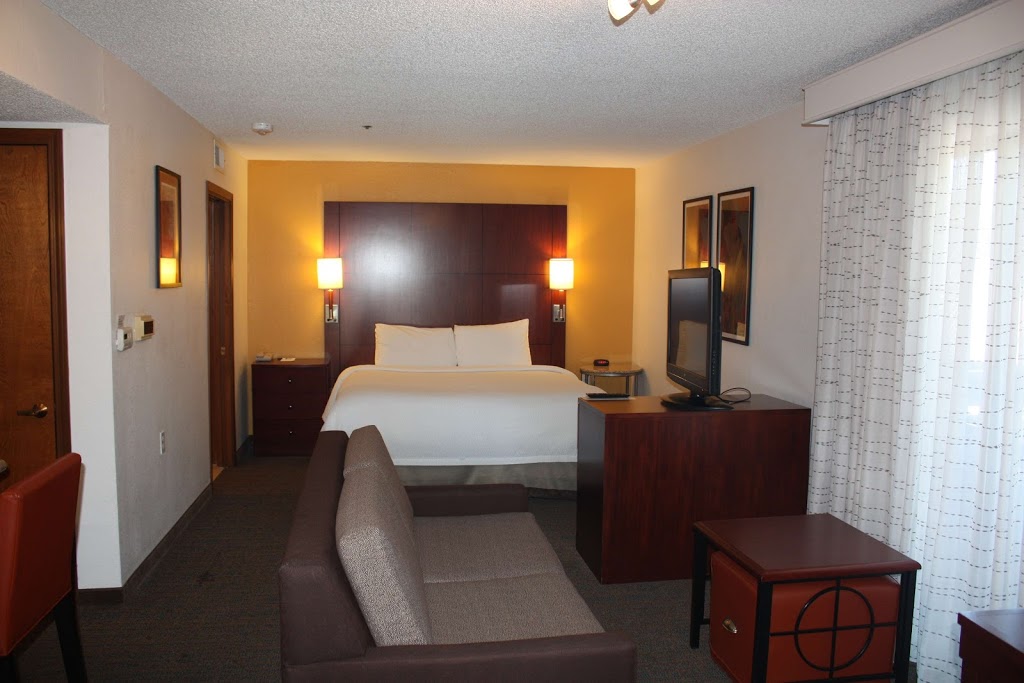 Sens Suites Livermore, Surestay Collection By Best Western | 1000 Airway Blvd, Livermore, CA 94551, USA | Phone: (925) 373-1800