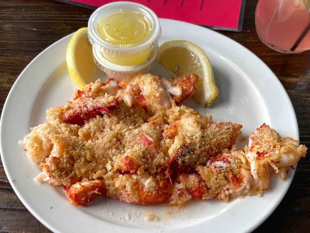 Belle Isle Seafood | 1 Main St, Winthrop, MA 02152 | Phone: (617) 567-1619