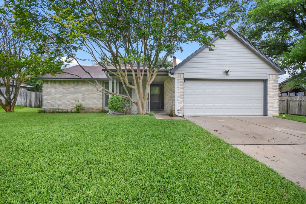 Starr Homes Realty | 1207 Fenway Park, Pflugerville, TX 78660, USA | Phone: (512) 658-0764