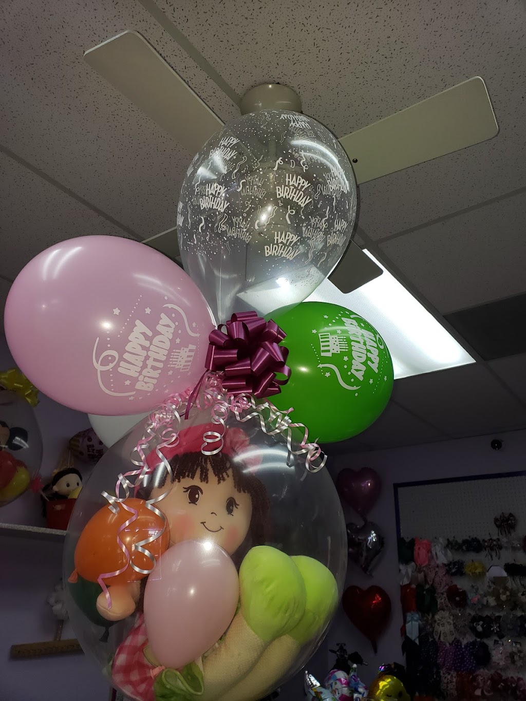 Angelas Gifts and Balloons | 2700 N OConnor Rd Suite 138, Irving, TX 75062, USA | Phone: (469) 565-8026