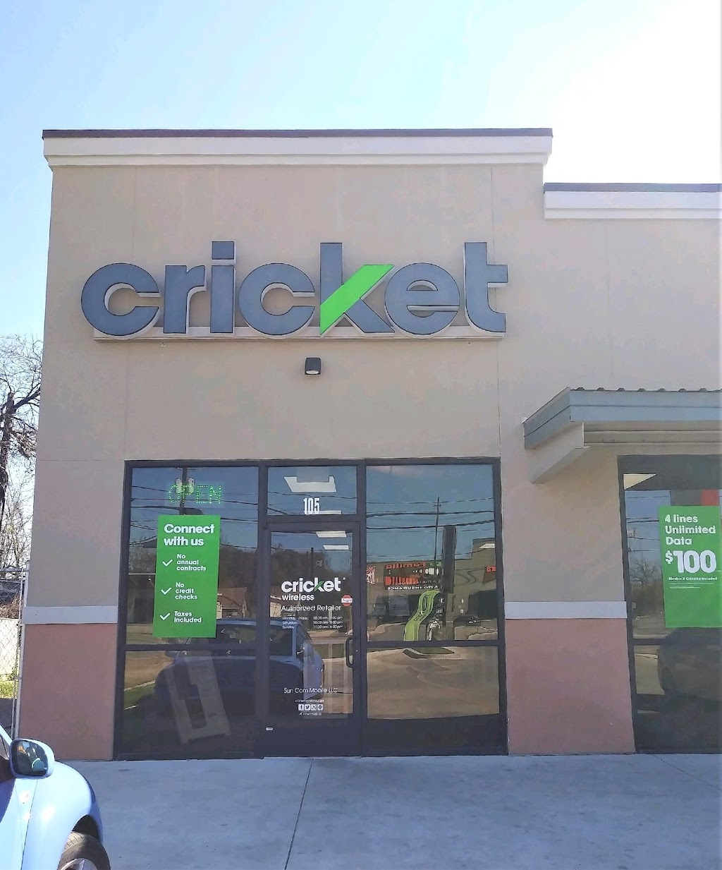 Cricket Wireless Authorized Retailer | 206 N Zarzamora St #105, San Antonio, TX 78207, USA | Phone: (210) 729-5293