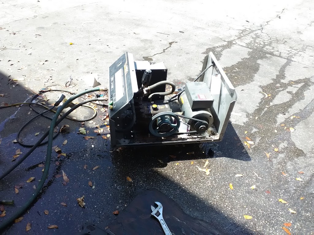 Mikes small engine repair | 1751 Old Winston Rd #9138, Pinnacle, NC 27043, USA | Phone: (561) 767-2809