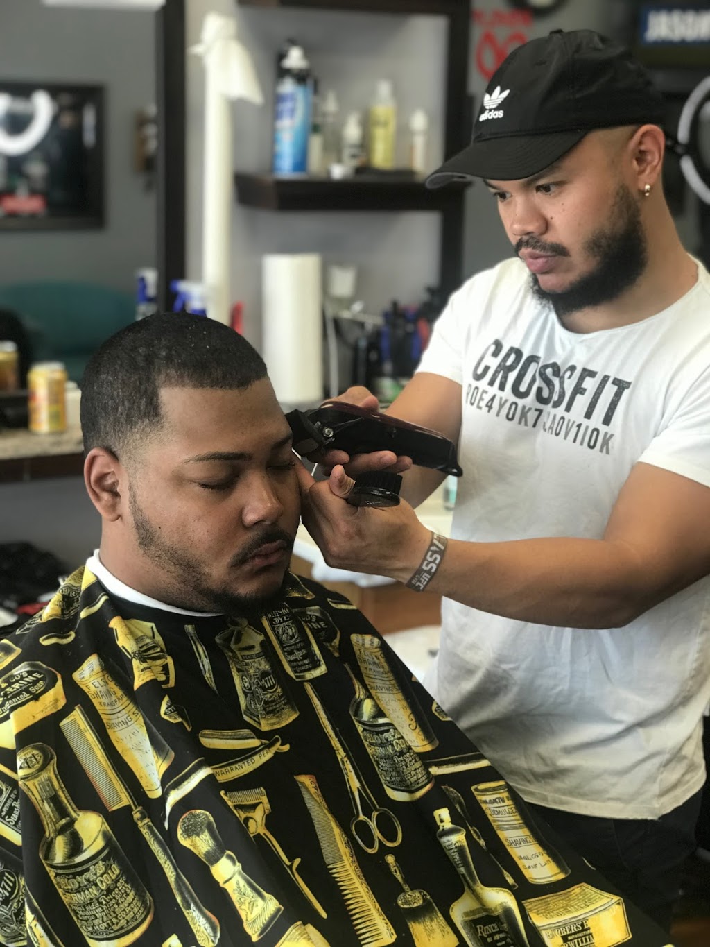 Juns Barber Shop | 9119 Merrill Rd #11, Jacksonville, FL 32225, USA | Phone: (904) 744-0414