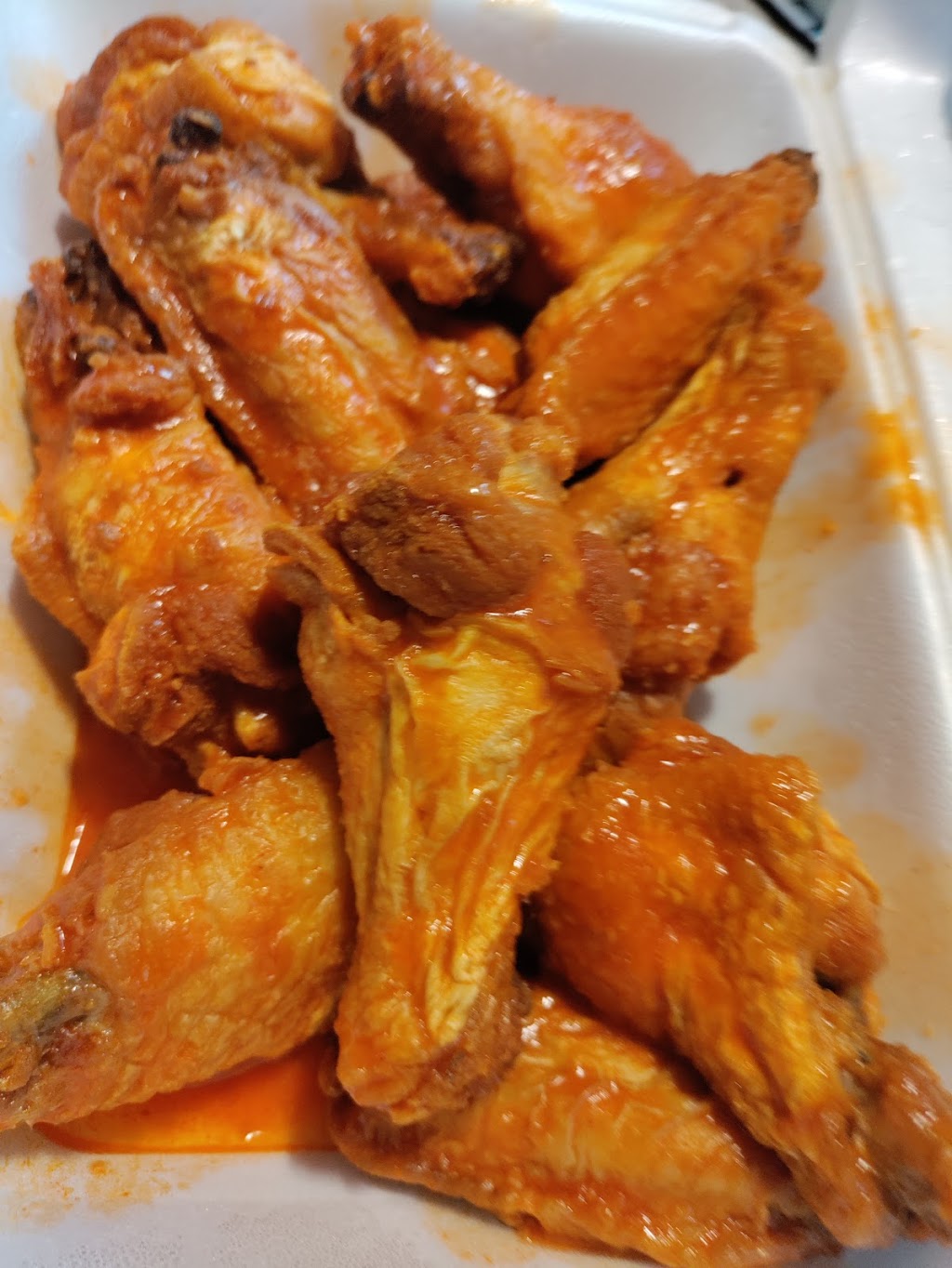 Larrys Pizza & Wings | 36 S London St, Mt Sterling, OH 43143, USA | Phone: (740) 869-2590