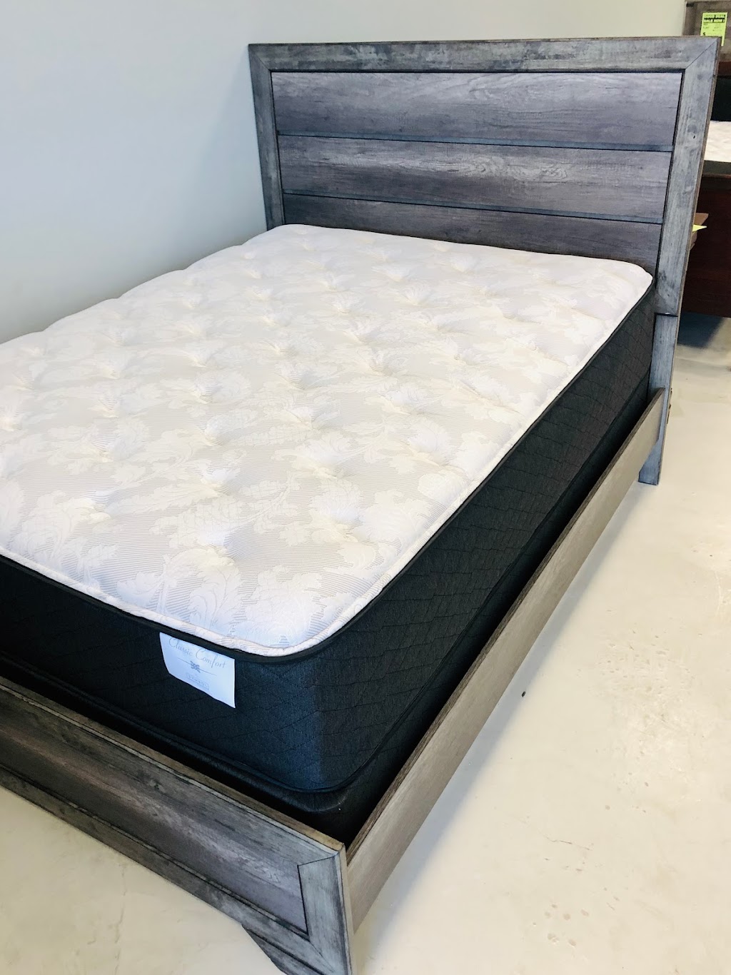 Good Deal Bed | 5270 Hacks Cross Rd, Olive Branch, MS 38654, USA | Phone: (662) 420-2717