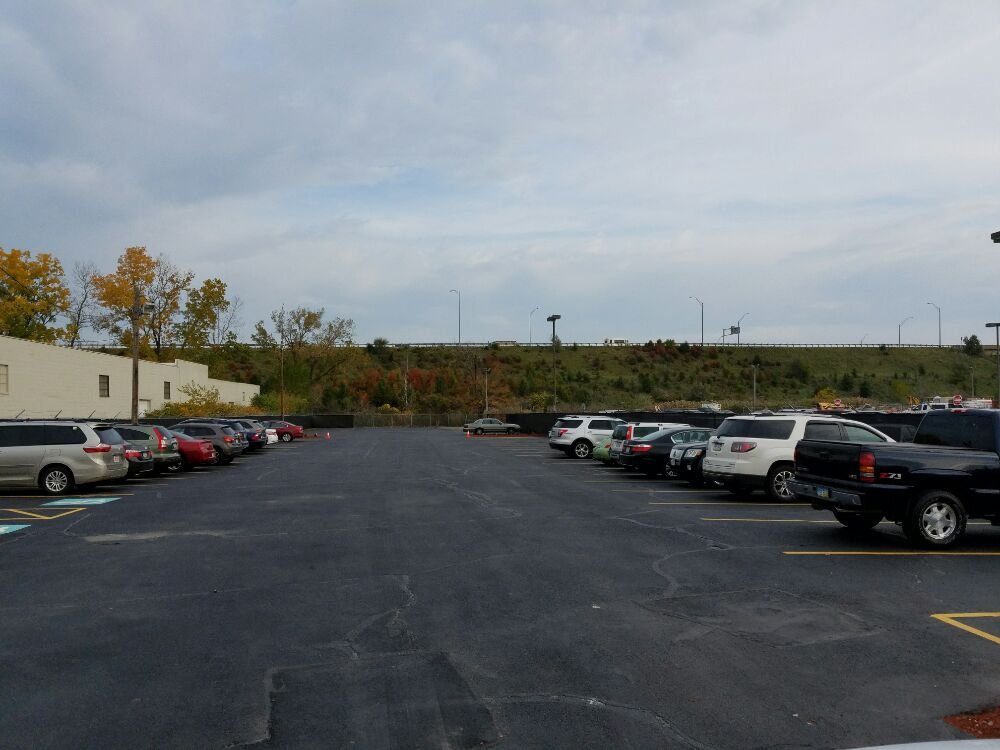 Airport Express Parking | 18100 Brookpark Rd, Cleveland, OH 44135, USA | Phone: (216) 212-2727