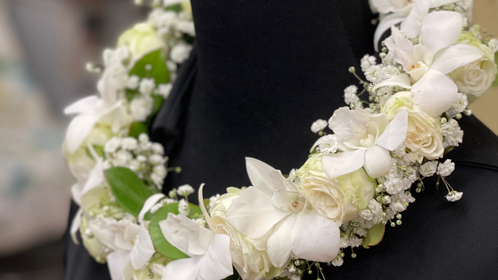 Saigonflorist-4mua flowers and gifts to Vietnam | 5932 Bolsa Ave, Huntington Beach, CA 92649, USA | Phone: (714) 840-8429