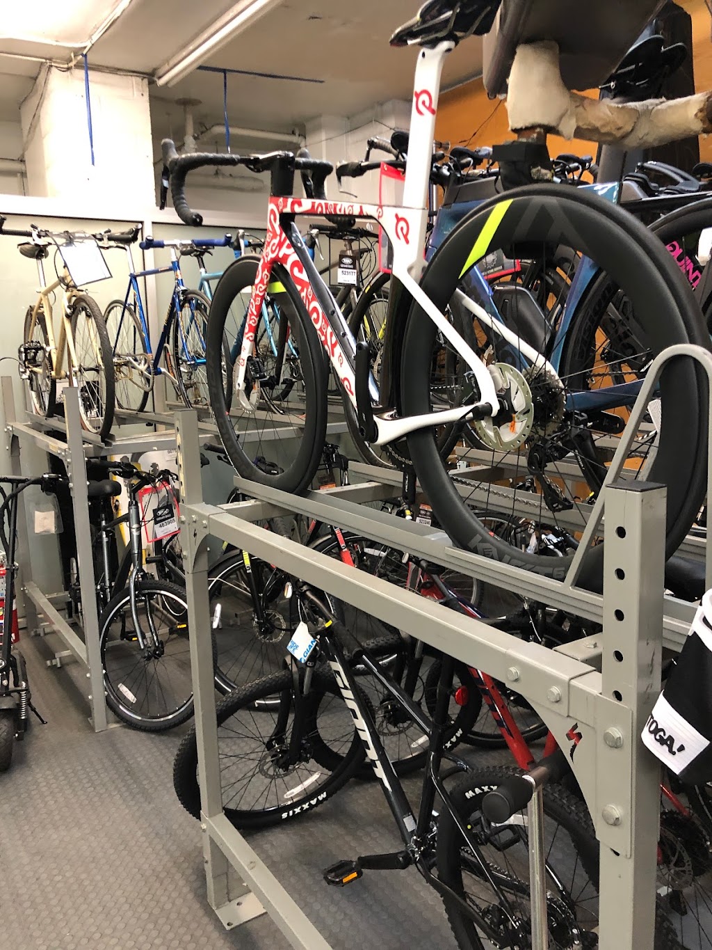 Toga Bike Shop | 110 West End Ave, New York, NY 10023, USA | Phone: (212) 799-9625