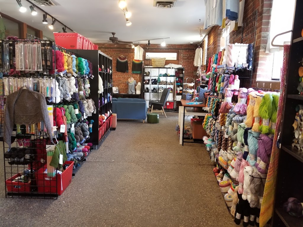 Darn Knit Anyway | 423 Main St S, Stillwater, MN 55082, USA | Phone: (651) 342-1386