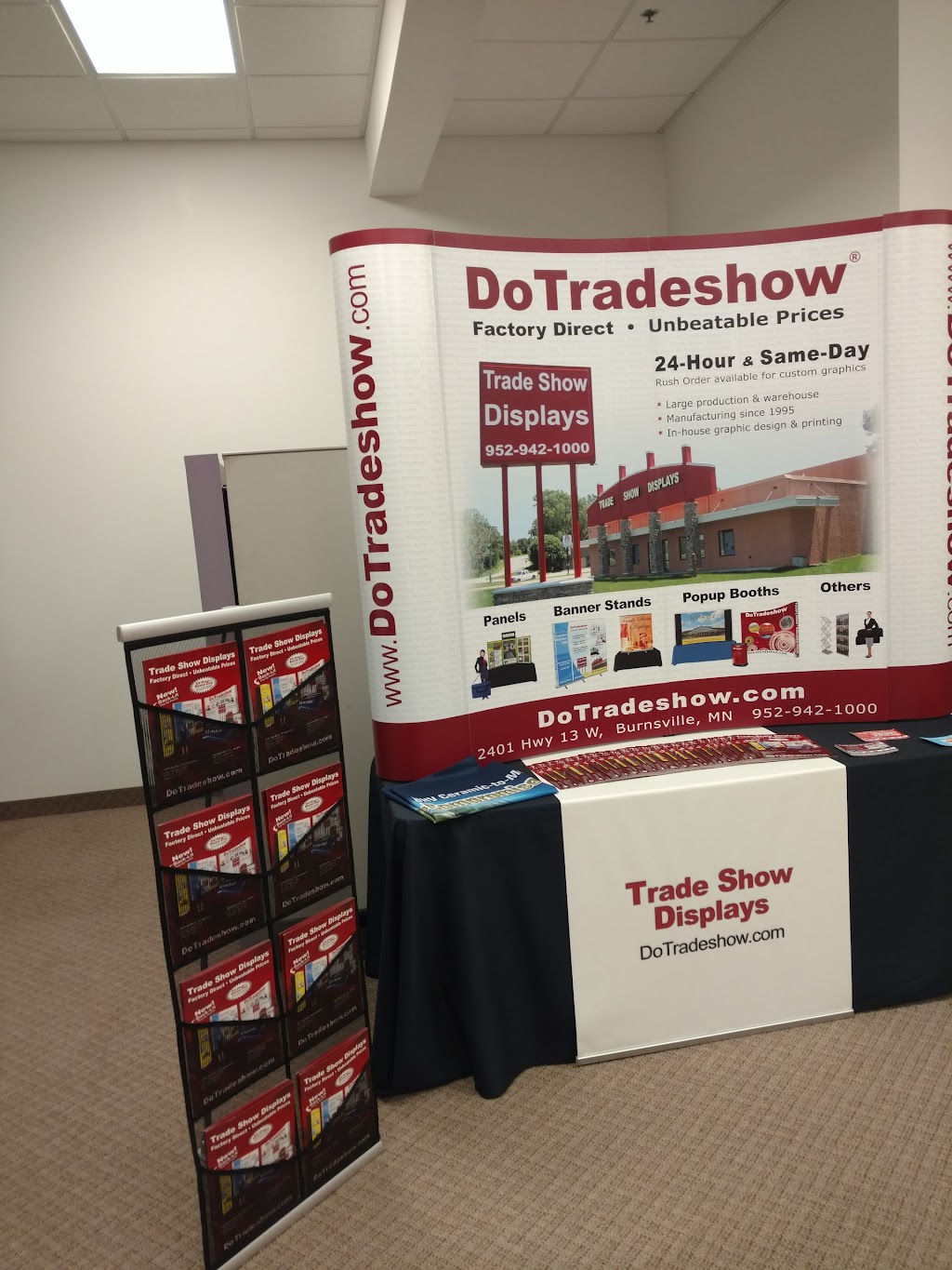Trade Show Displays, Inc. | 2401 State Hwy 13, Burnsville, MN 55337, USA | Phone: (952) 942-1000