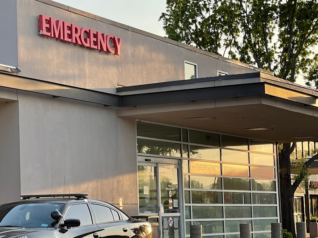 Crescent Regional Hospital Emergency Room | 2600 Pleasant Run Rd, Lancaster, TX 75146, USA | Phone: (972) 338-4715