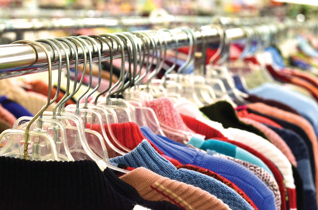 Goodwill Chardon | 425 Water St, Chardon, OH 44024, USA | Phone: (440) 901-0100