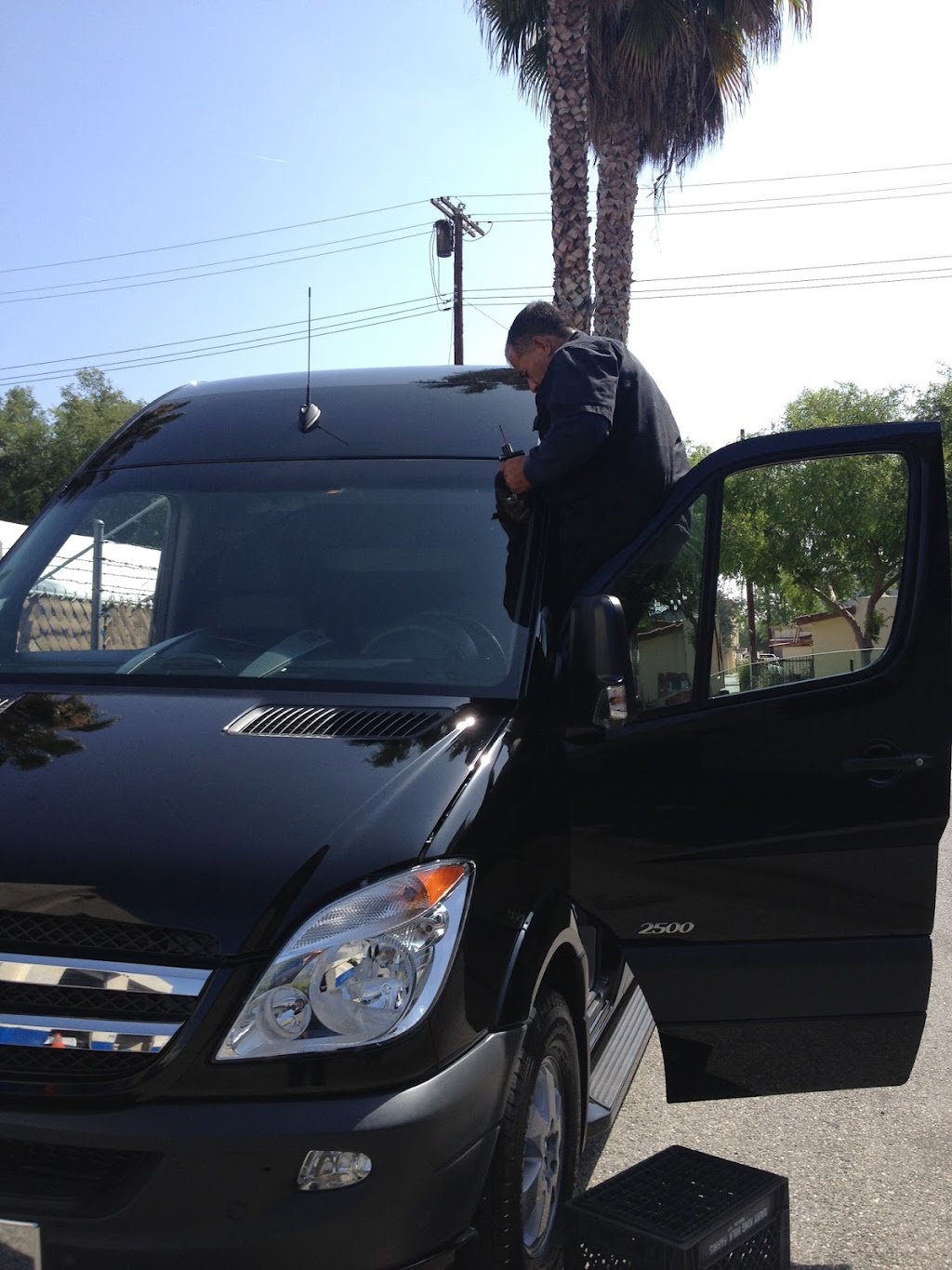 D&R Auto Glass | 2754 E Colorado Blvd, Pasadena, CA 91107, USA | Phone: (626) 487-7700