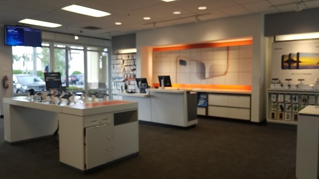 AT&T Store | 13550 SW 120th St Suite 424, Miami, FL 33186, USA | Phone: (305) 969-2064