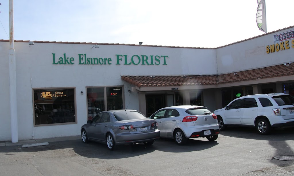 Lake Elsinore VIP Florists | 31821 Mission Trail, Lake Elsinore, CA 92530, USA | Phone: (951) 674-6422