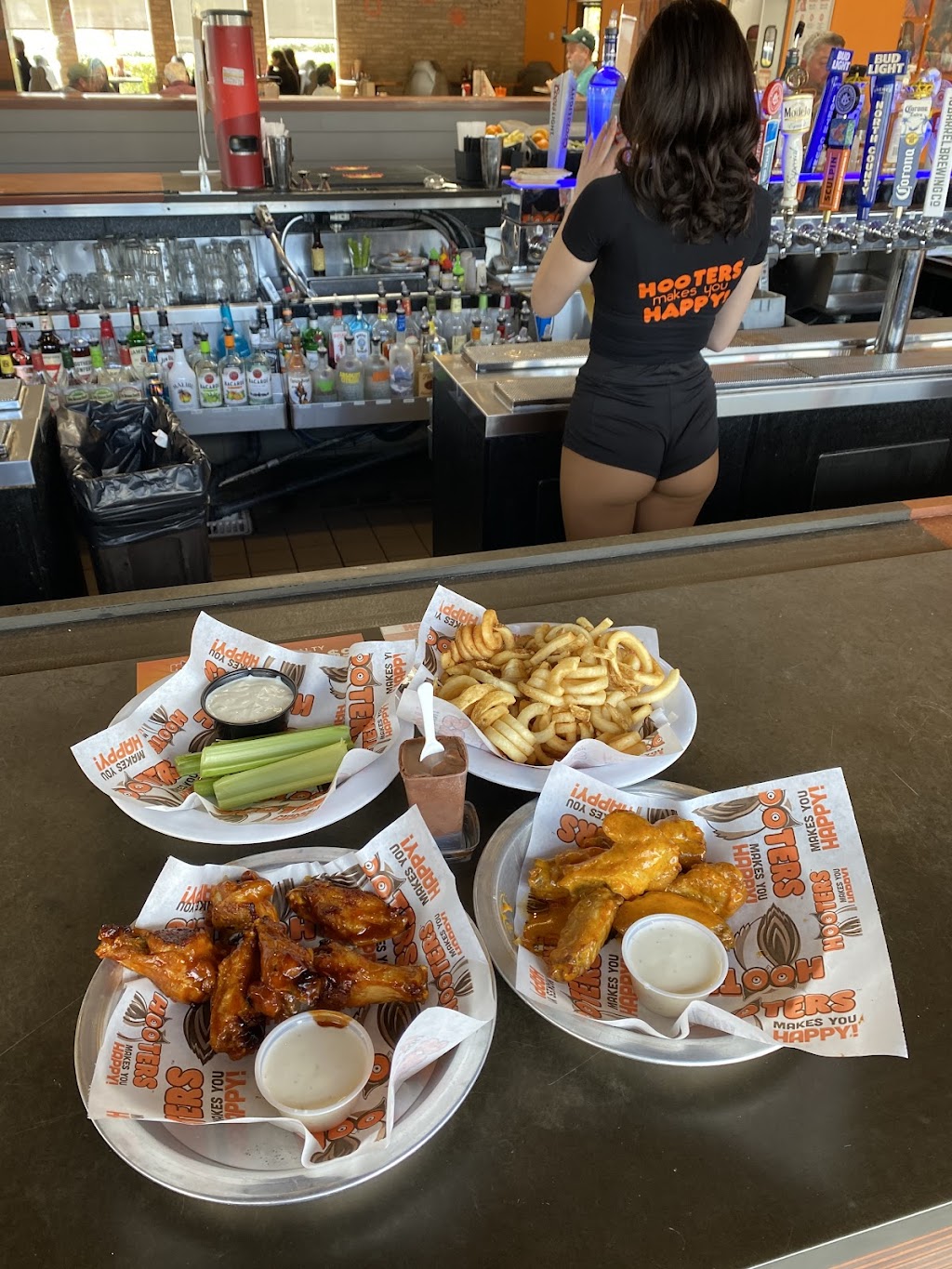 Hooters of San Marcos | 775 Center Dr, San Marcos, CA 92069, USA | Phone: (858) 451-6000